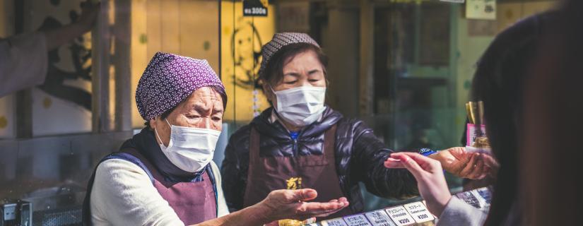 jeremy-stenuit-3mErKfgolzM-unsplash-825x320-c