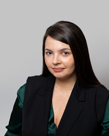 pI1jrBBwjFltvPgV-BITmarkets_Maria_v2_photoshoot_220x275px